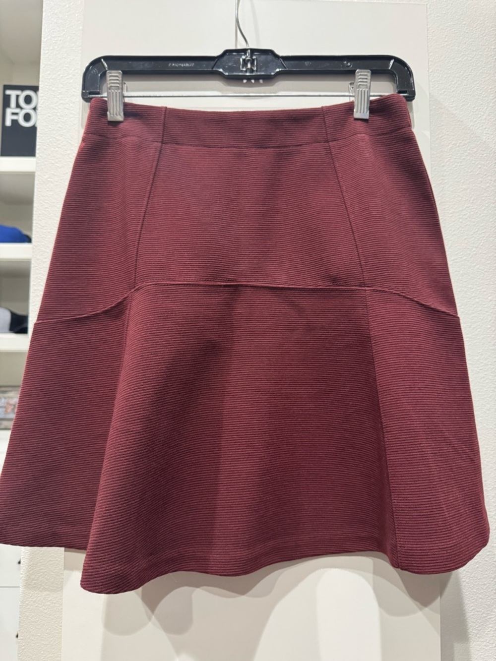 LOFT Burgundy Ribbed Flounce Skirt